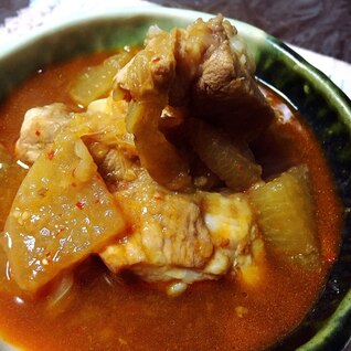 韓国風ピリ辛豚軟骨煮